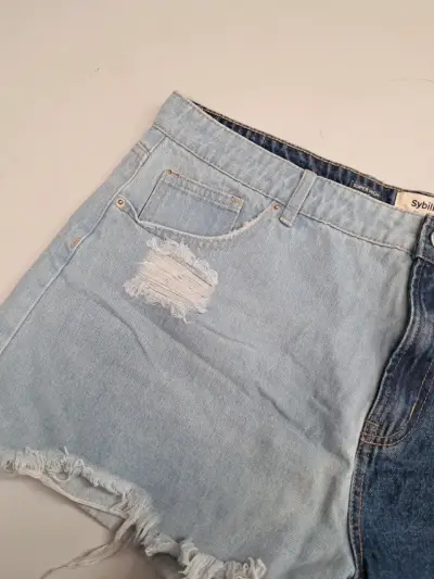 Shorts de mezclilla bicolor NUEVOS Sybilla t.48 - miniatura 4