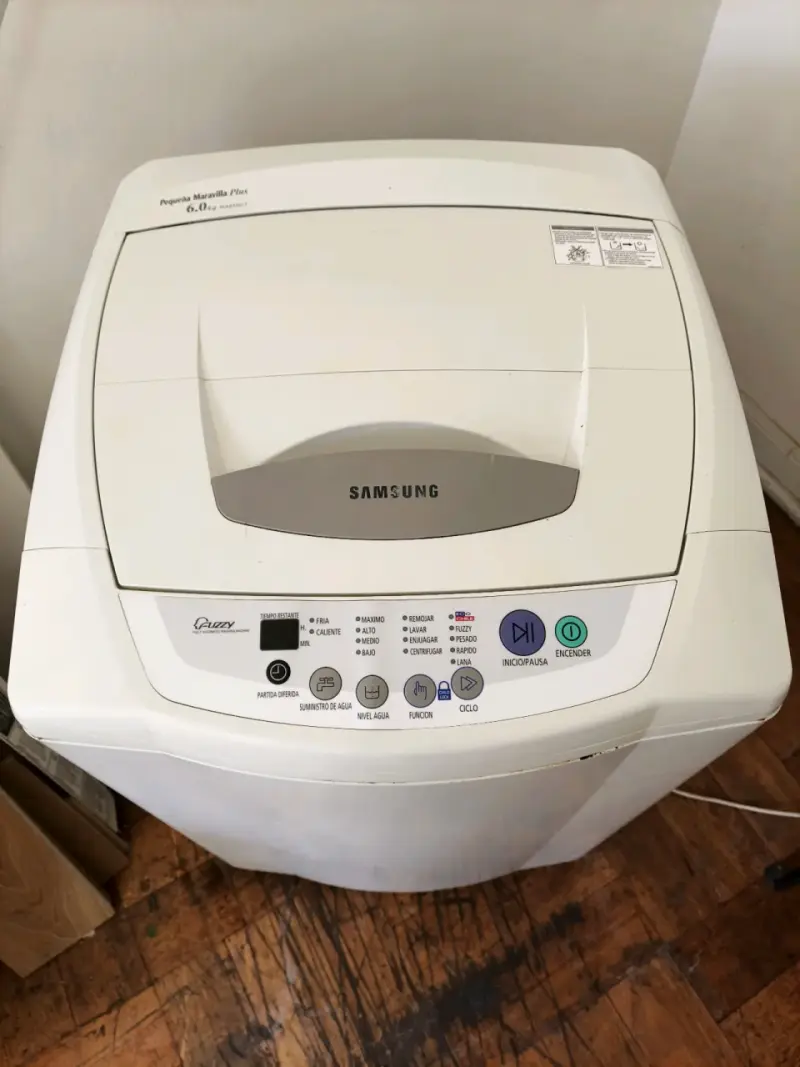 Lavadora Samsung de carga superior 6 kg - 2