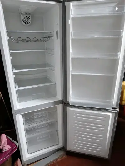 Refrigerador No Frost Indurama Plata - miniatura 1