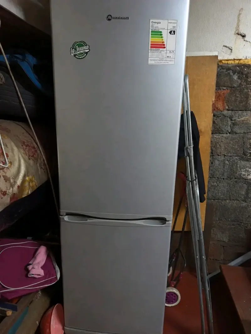 Refrigerador No Frost Indurama Plata - 2
