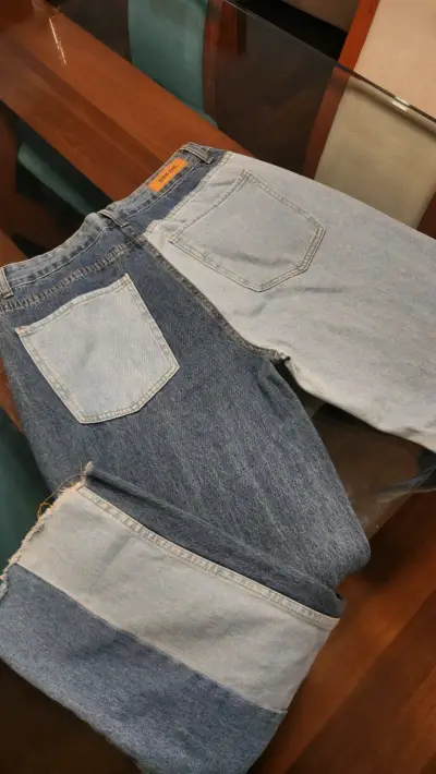 Jeans de mezclilla bicolor mujer - miniatura 3