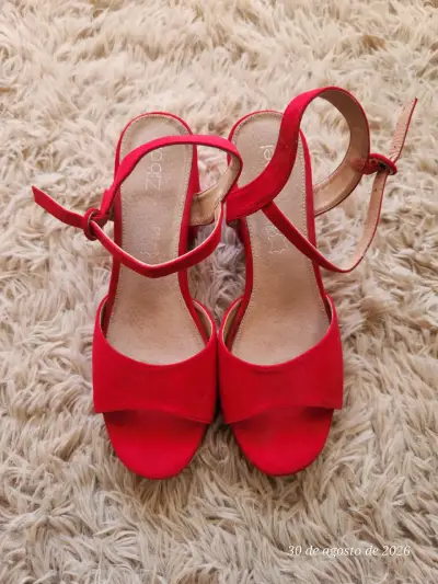 Sandalias de tacón rojo para mujer - miniatura 1