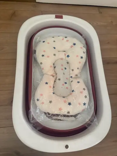 Tina de baño plegable para bebé con cojín de estrellas - miniatura 2