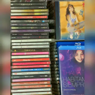 Colección de CDs de Thalía con ediciones especiales - miniatura 1