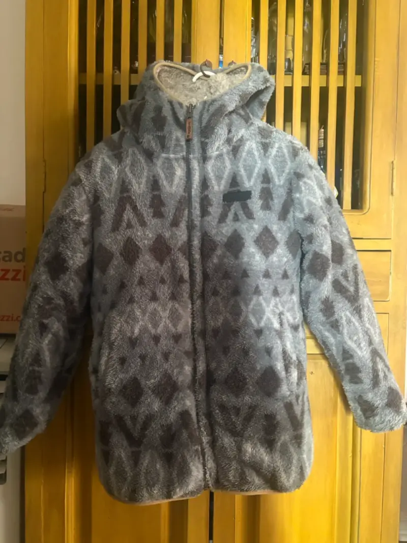 Chaqueta de lana con capucha Buffalo reversible - 3