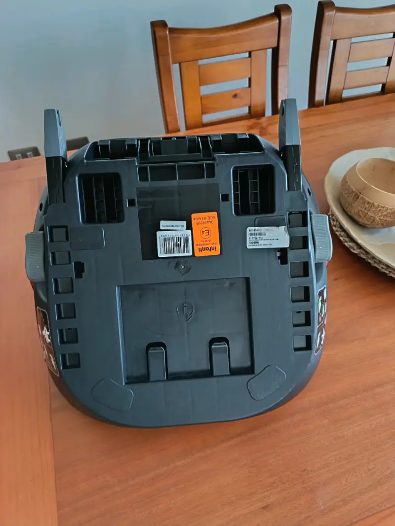 Asiento elevador para auto Infanti negro - 2
