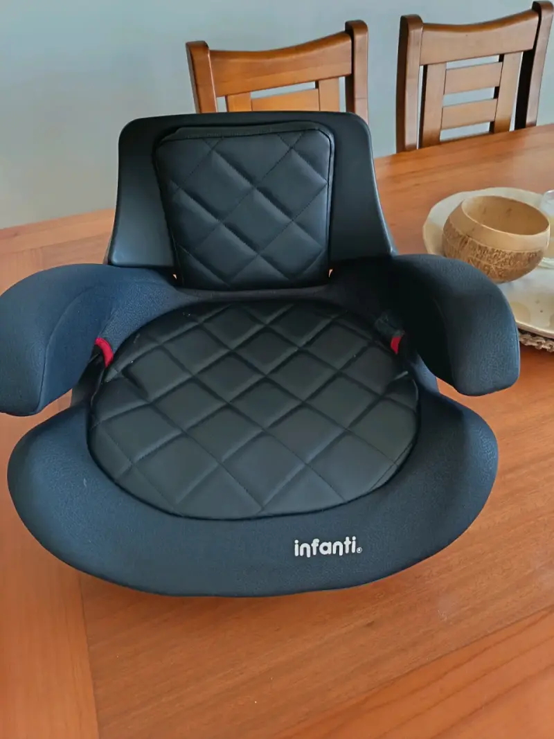 Asiento elevador para auto Infanti negro - 4