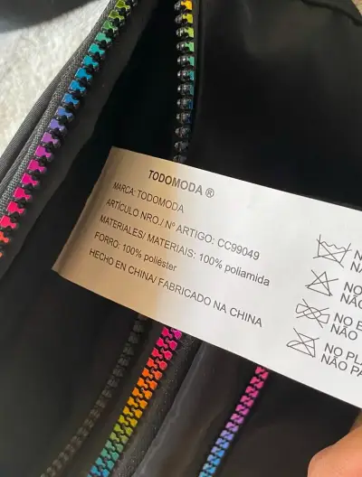 Banano negro con cierre arcoíris Todomoda - miniatura 3