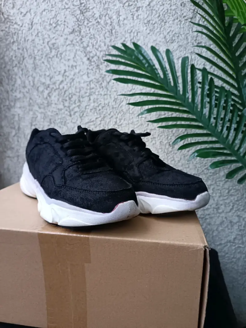 Zapatillas negras Foster para hombre - 1