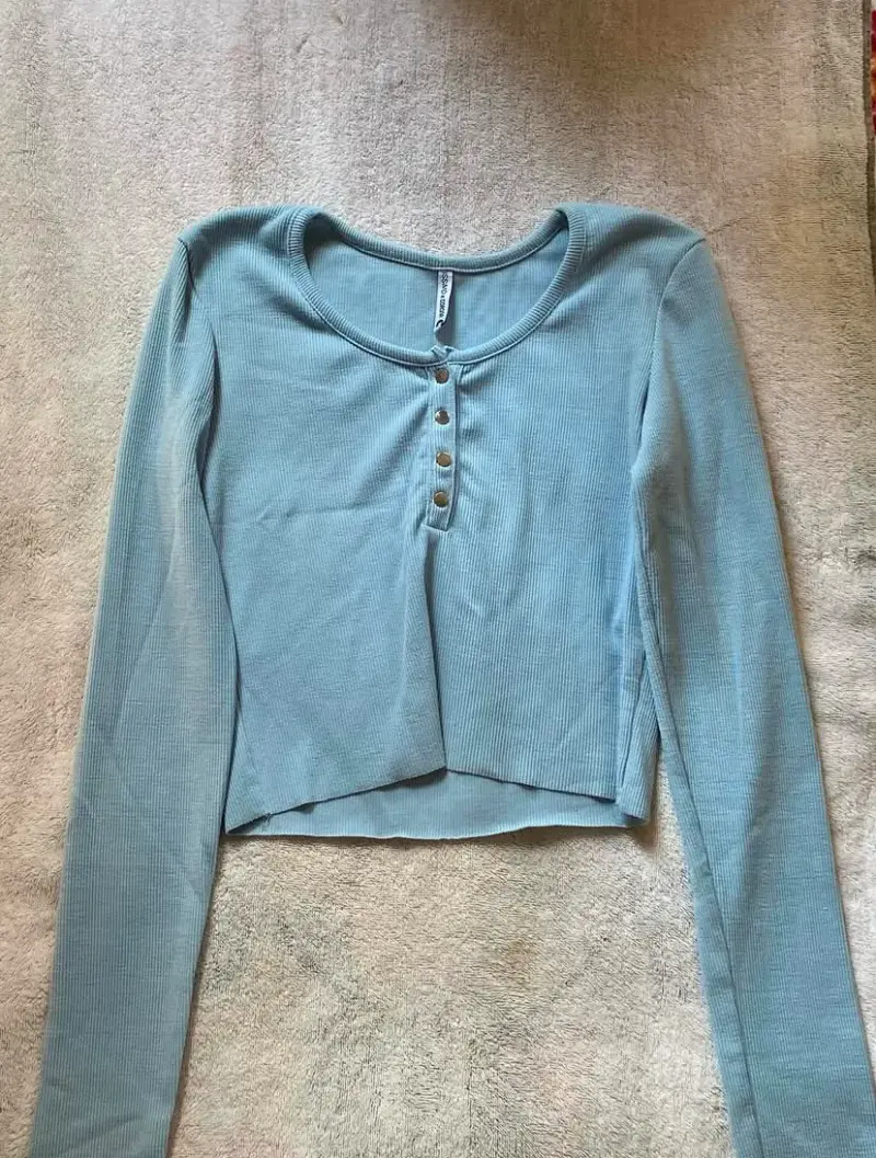 Polera manga larga azul claro - 1