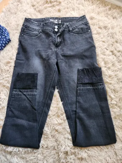 Lote de jeans para mujer en varios colores - miniatura 5