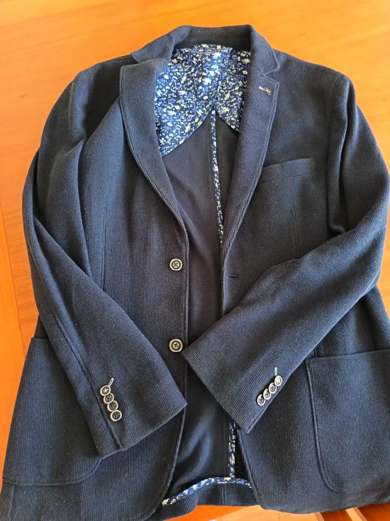 Blazer azul marino Trial con diseño floral - 1