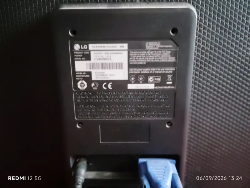 Monitor LG Flatron E2242T de 22 pulgadas - 2