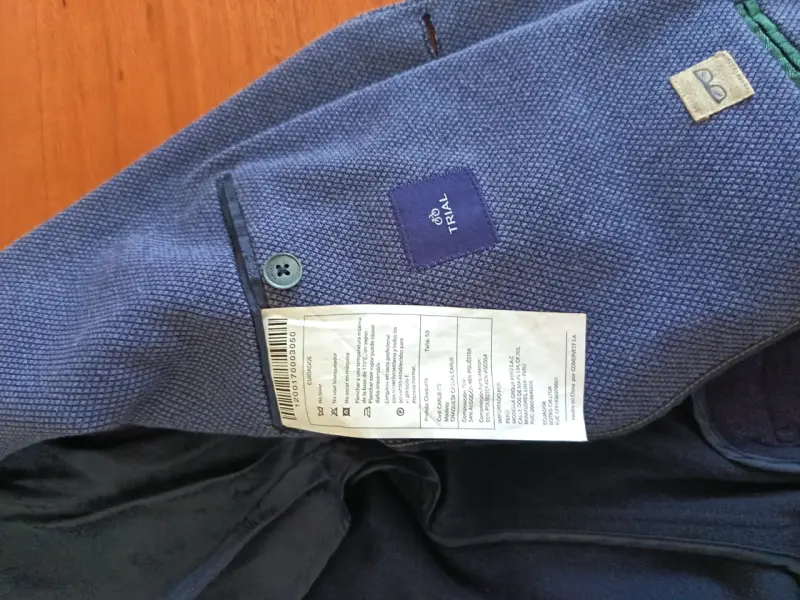 Blazer azul para hombre Trial en buen estado - 4