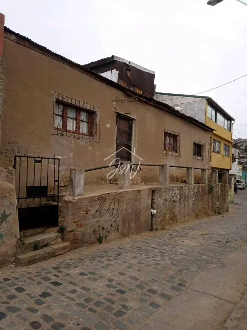 SE VENDE CASA EN bVALPARAÍSO 65 millones - 1