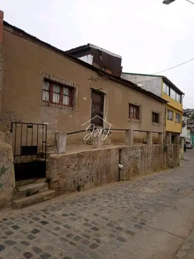 SE VENDE CASA  EN bVALPARAÍSO 65 millones - miniatura 1