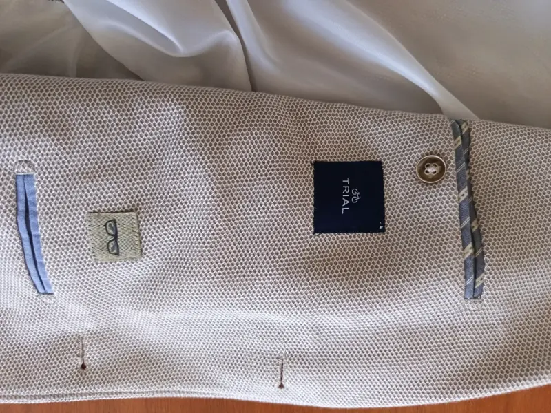 Blazer beige para hombre Trial en buen estado - 2