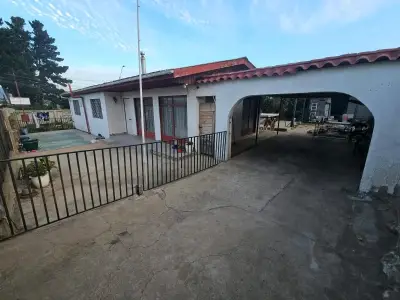 Se Vende Hermosa Casa  esquina independiente con t - miniatura 5