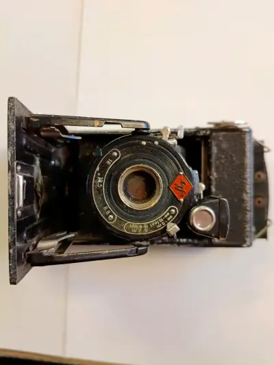 Cámara antigua de fuelle con estuche - miniatura 6