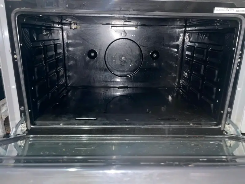Cocina a gas con horno Bosch de acero inoxidable - 2