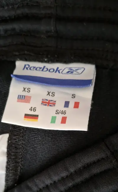 Pantalones deportivos negros Reebok para hombre - miniatura 3