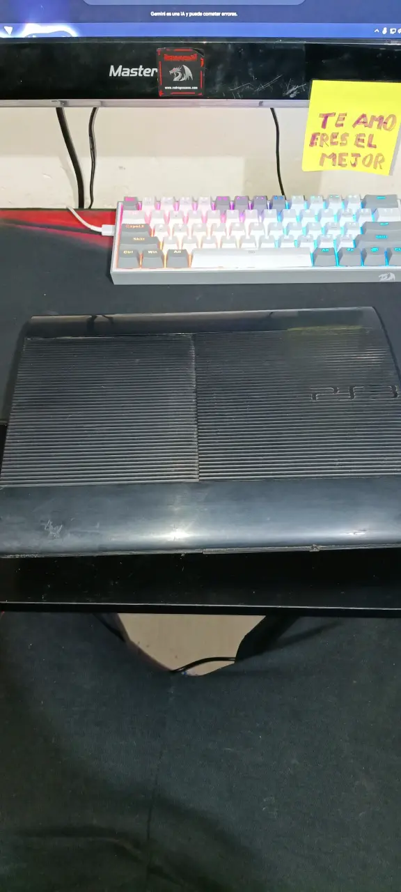 Consola PlayStation 3 Super Slim Negra - 1