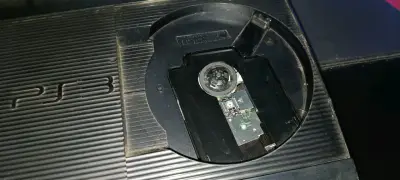 Consola PlayStation 3 Super Slim Negra - miniatura 3