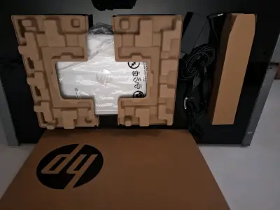 HP ProBook 445 G10 Ryzen 5, 16Gb Ram, 1Tb SSD - miniatura 2