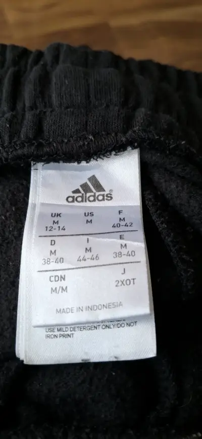 Pantalones deportivos negros con franjas Adi - miniatura 2