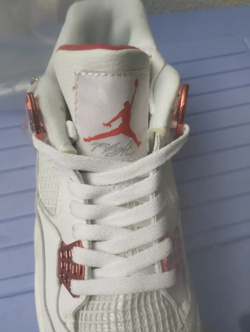 Zapatillas deportivas blancas Air Jordan - 2