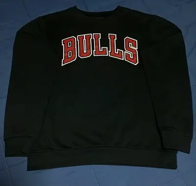 Polerón NBA Bulls Negro Talla M - miniatura 3