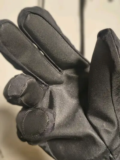 Guantes de esquí impermeables negros - miniatura 1