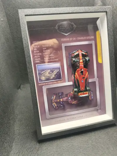 Modelo a escala Ferrari SF-24 Charles Leclerc - miniatura 3