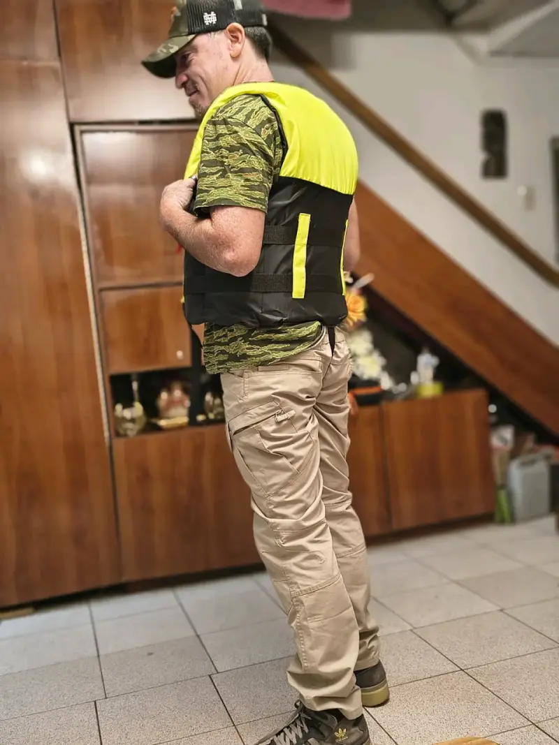 Chaleco Salvavidas Amarillo y Negro para Adulto - 2