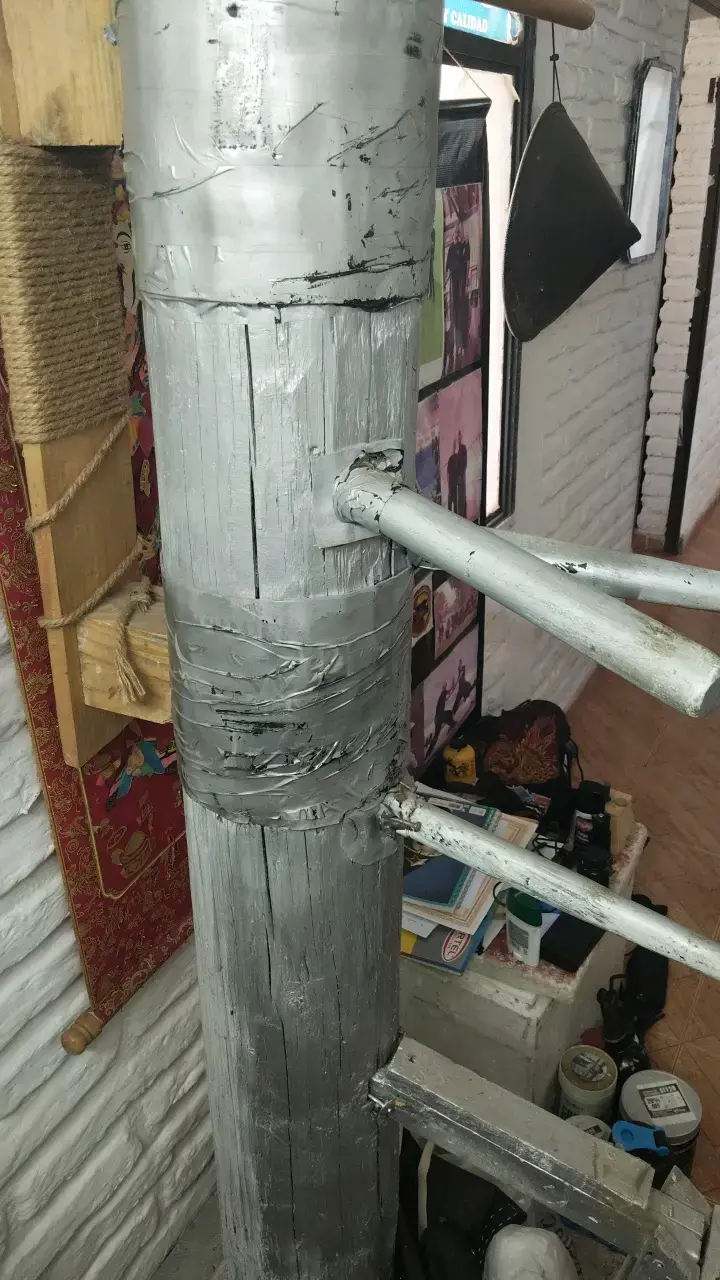 Muñeco de Madera para Entrenamiento de Artes Marciales - 2