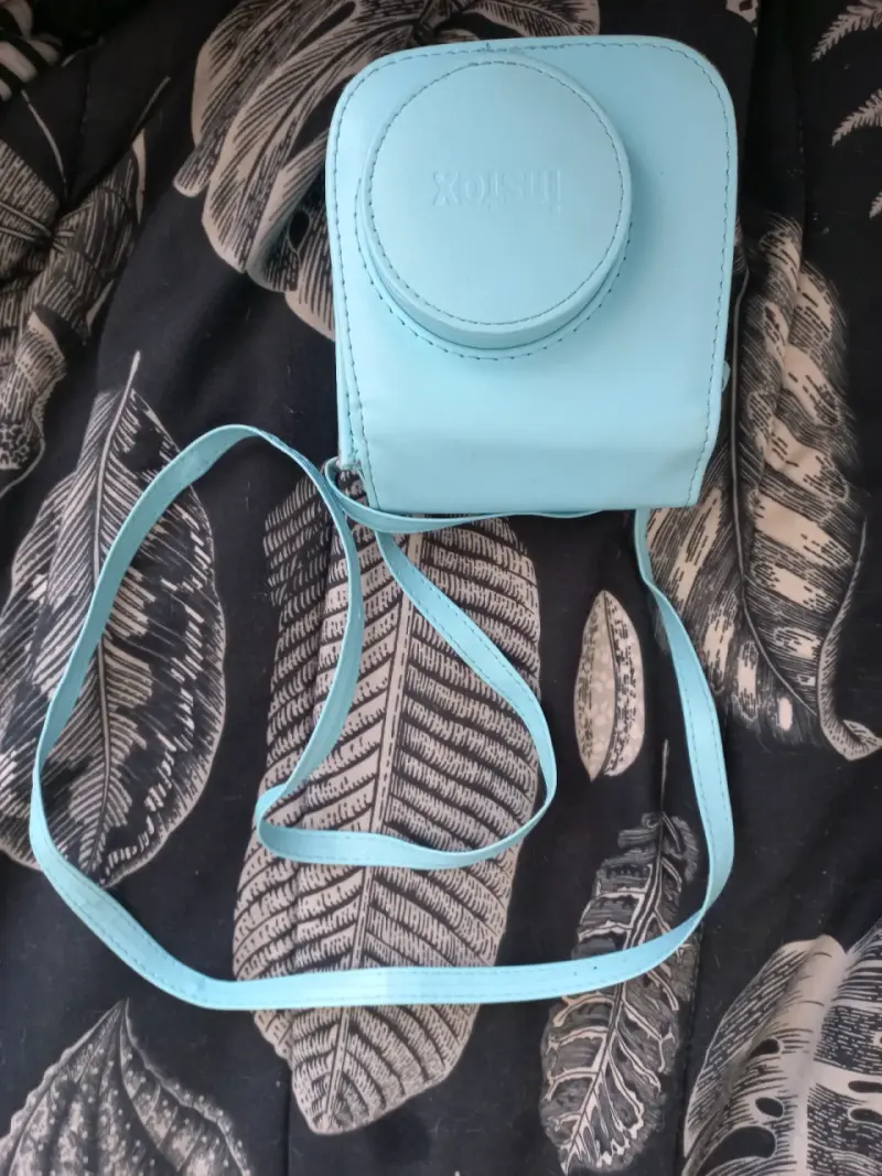Cámara Fujifilm Instax Mini 11 azul con bolso - 4