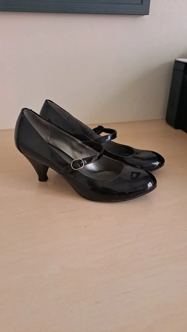 Zapatos Naturalizer negros de charol T38 - 3