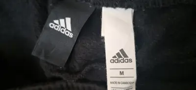 Pantalones deportivos Adidas negros con franjas - miniatura 3