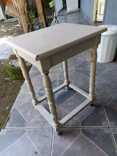 Vendo mesitas - miniatura 2