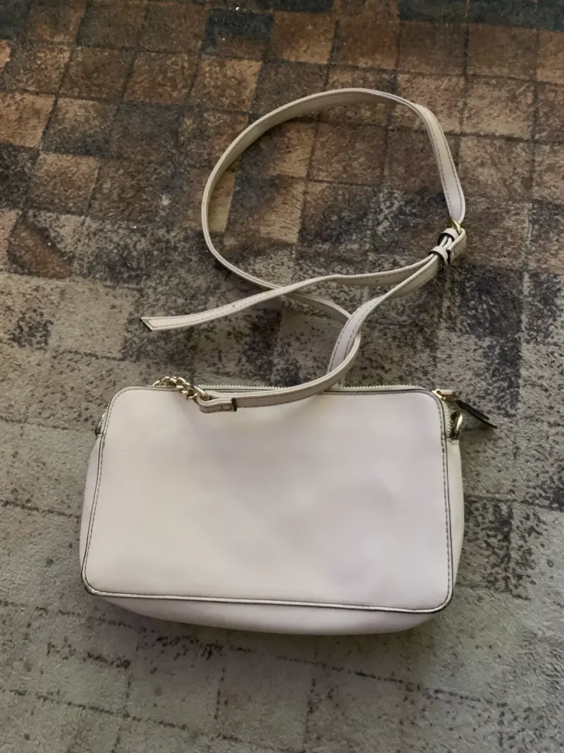 Cartera cruzada Nine West beige elegante - 2