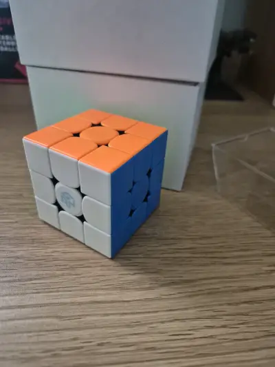 Cubo Rubik GAN 356 X magnético - miniatura 1