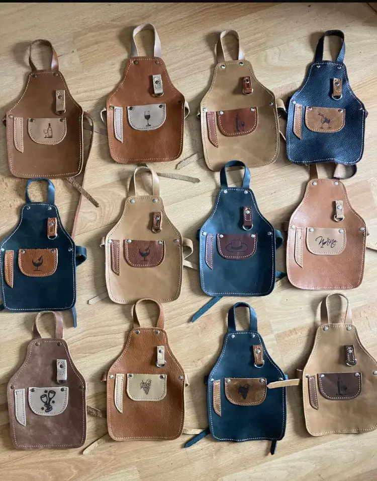 Delantales de cuero para botellas de vino - 1
