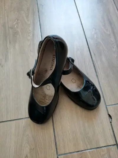 Zapatos de charol negro para niña con hebilla#35 - miniatura 2