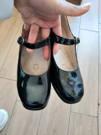 Zapatos de charol negro para niña con hebilla#35 - miniatura 3