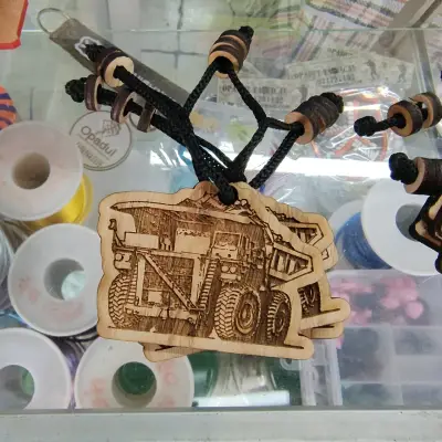 Decoraciones de madera con diseño artístico - miniatura 3