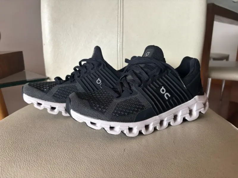 Zapatillas deportivas marca On - 1