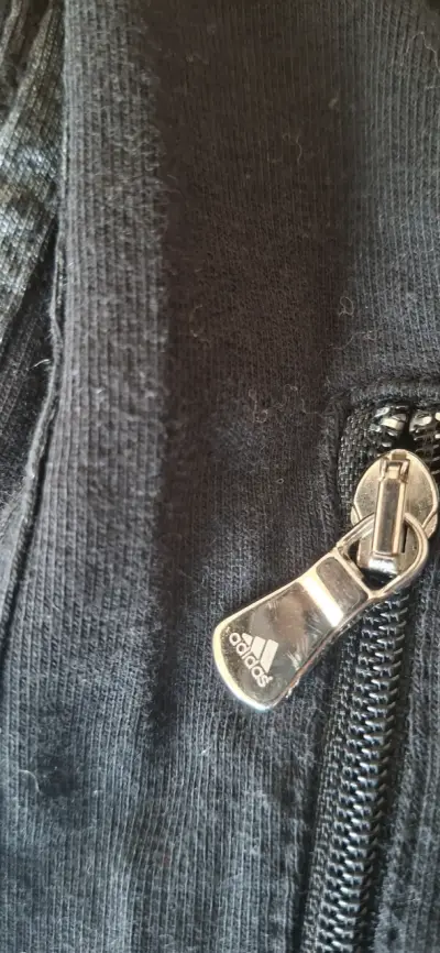 Polerón con capucha negro Adidas para mujer - miniatura 2