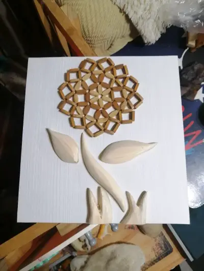 Cuadro decorativo de madera con flor en relieve - miniatura 4