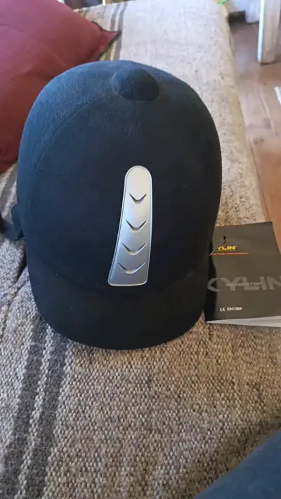 Casco de equitación Kylin negro con protección - miniatura 3
