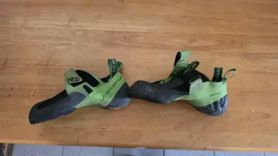 Zapatillas de Escalada La Sportiva Verdes Talla 41 - miniatura 2